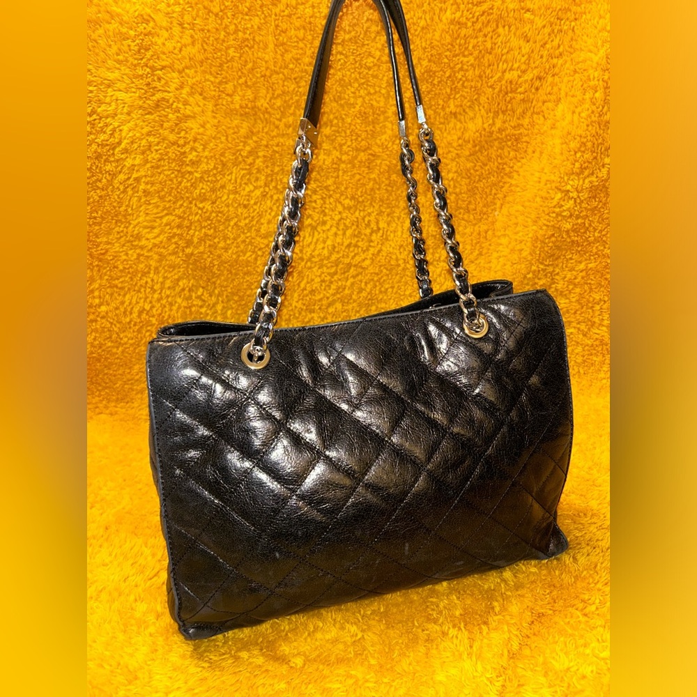 Michael Kors Quilted Leather Shoulder Bag w/ Silver Hardware - Picture 3 of 11